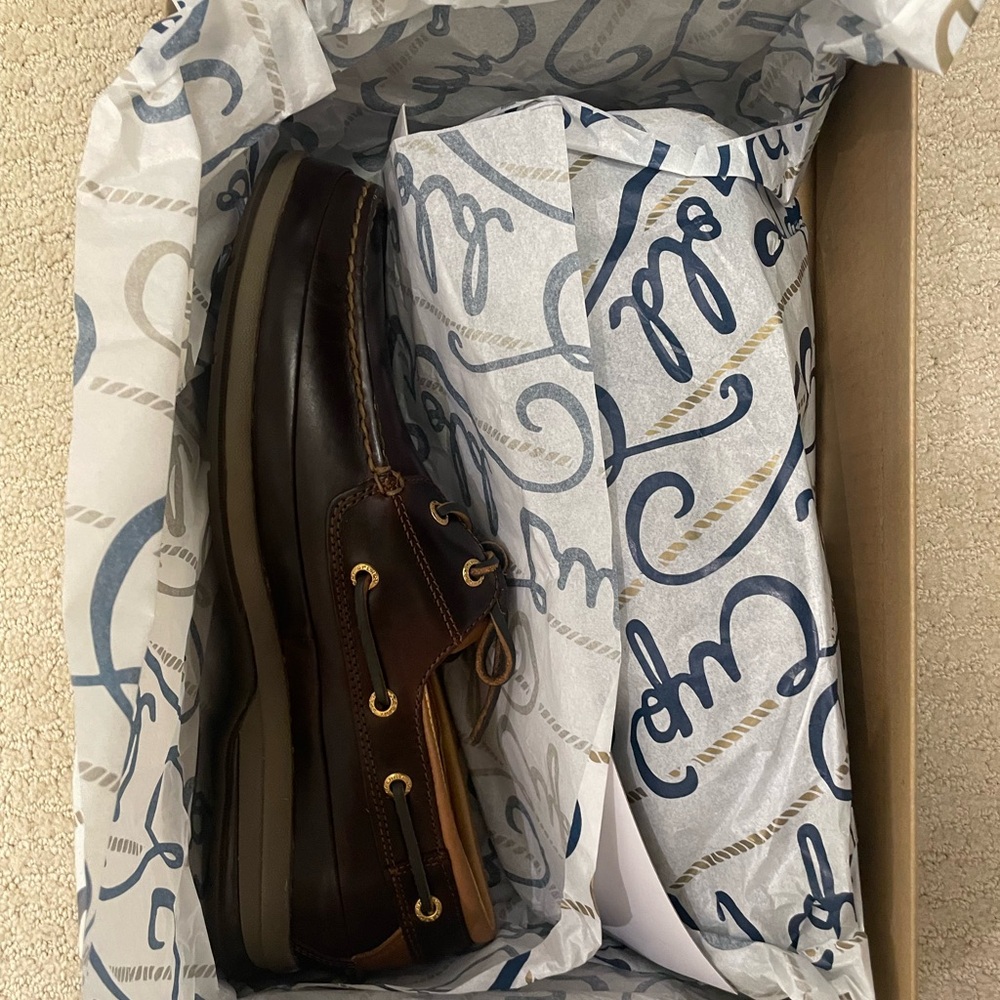 Never Worn! Sperry Dark Brown Boat Shoes